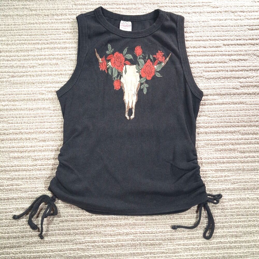 no boundaries juniors m 7-9 black ribbed tank bull skull roses graphic side ties